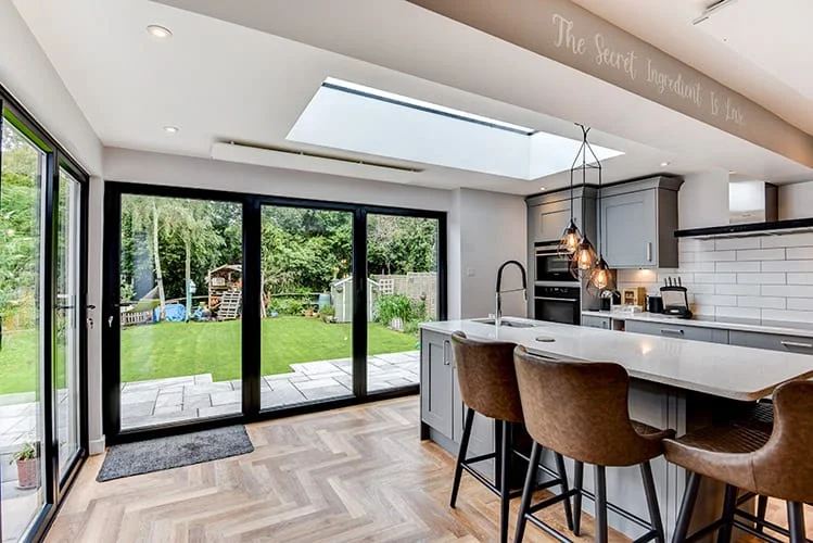 Herschel Select XLS White frameless panels product image