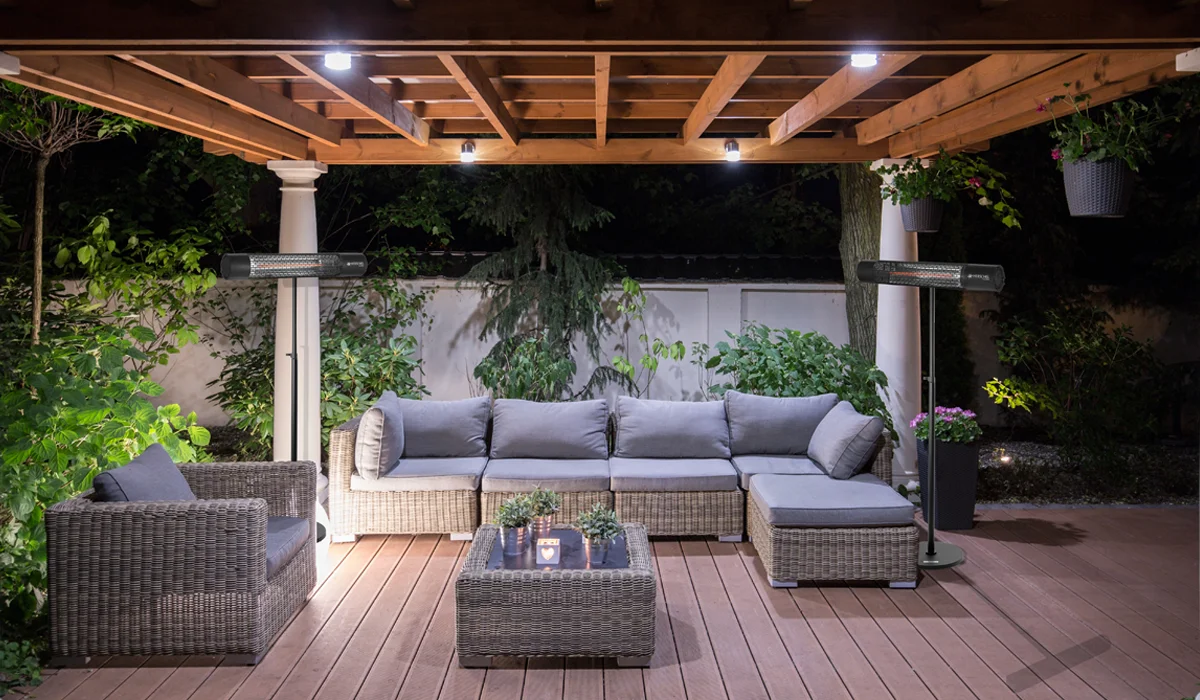 California black on stand