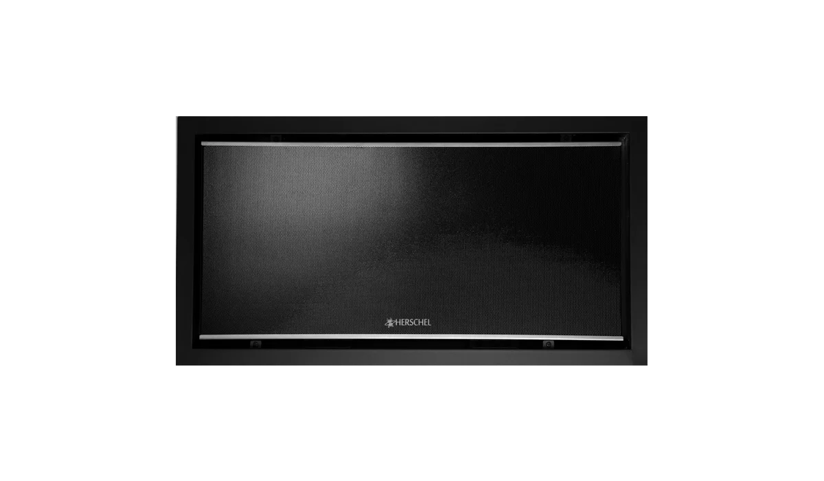 Krystal in black bracket