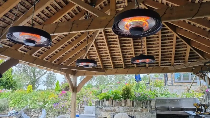 Herschel hanging Infrared Lamps