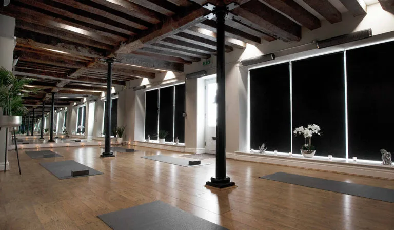 Hot Yoga Studio: Aspect XL3