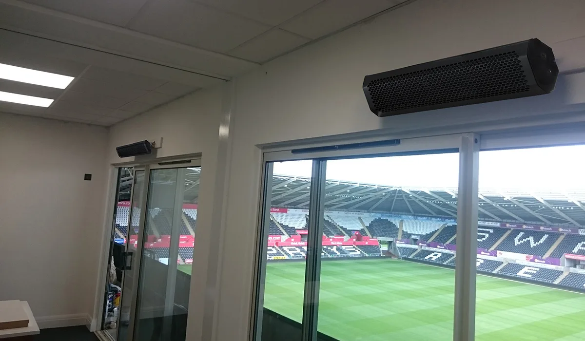 Herschel Aspect XL in Liberty Stadium