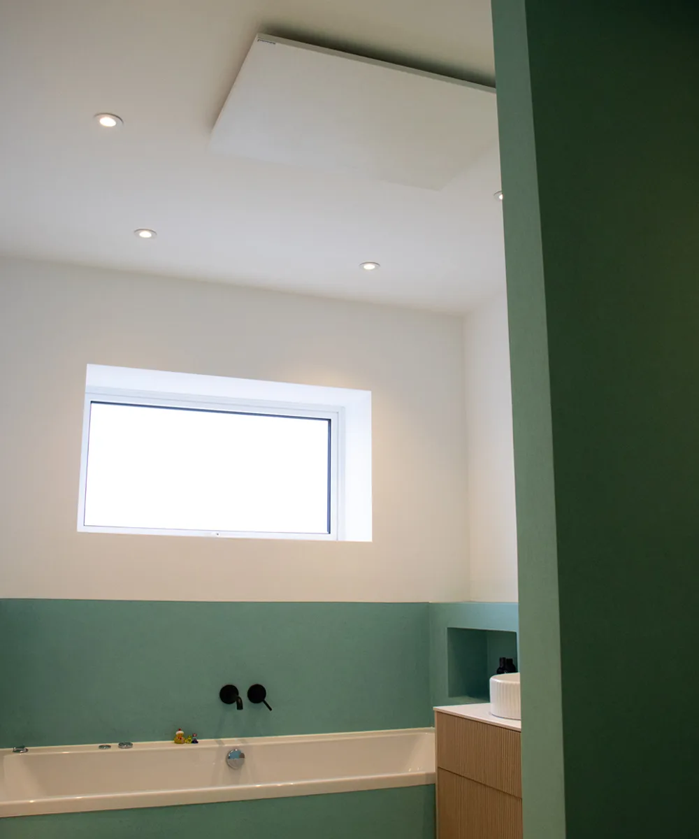 Comfort panels installed on bathroom ceiling
